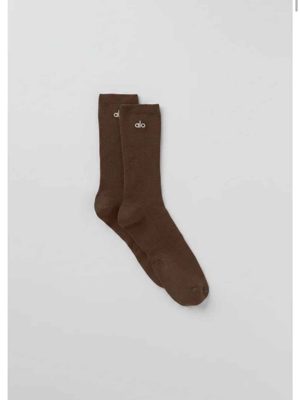 Alo Unisex half crew understated Brown Socks